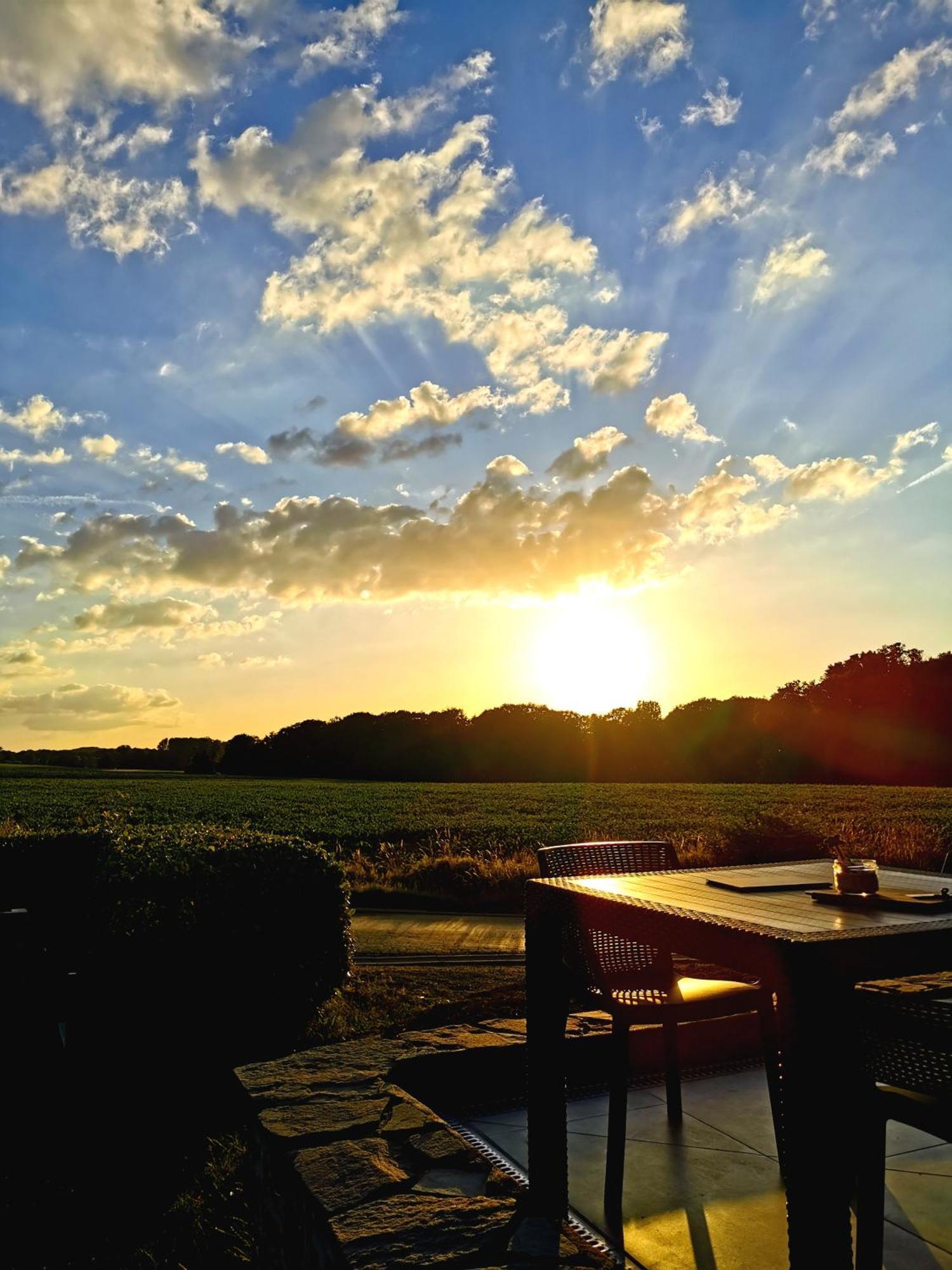 Apres-Velo Bed and Breakfast Brakel Exteriör bild